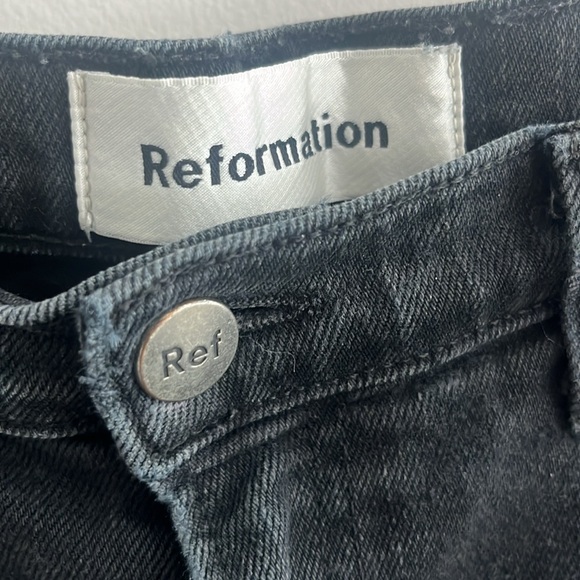REFORMATION Jeans Size 28 - Picture 2 of 6